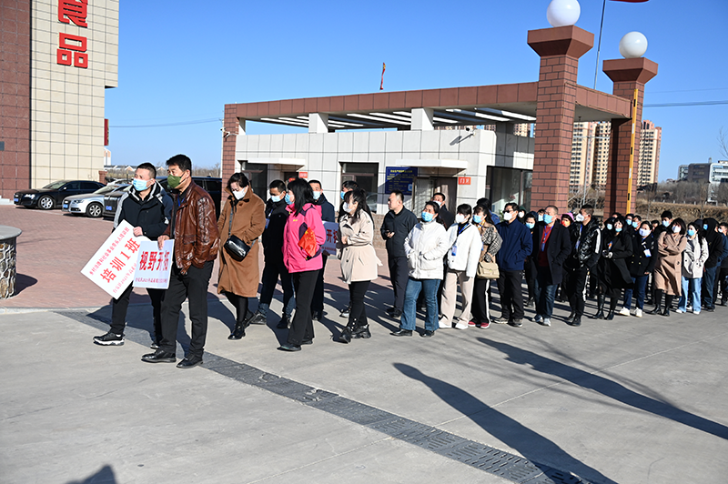 葫蘆島高素質農民考察團到公司考察